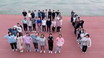 运动会增趣味，班集体展风采 ---- 法学院班委趣味运动会